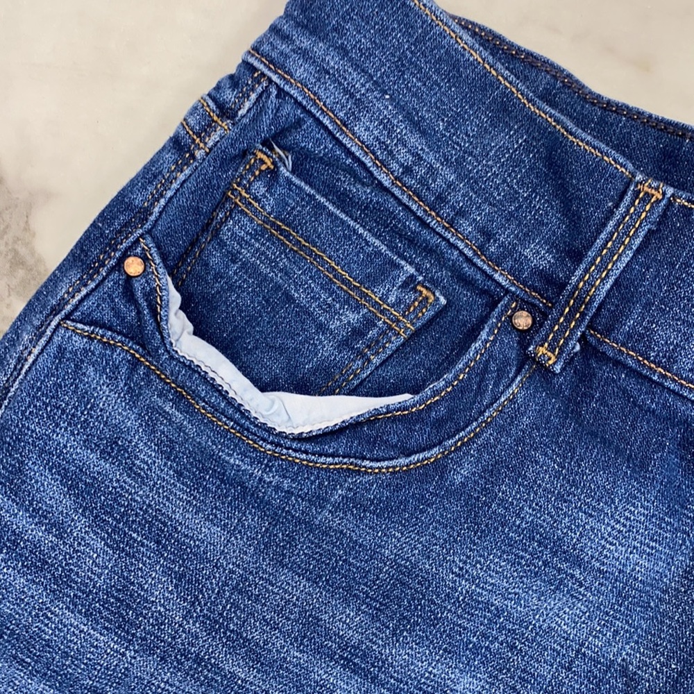 Levi’s - Picture 3 of 5